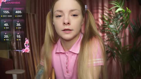 Lili online show from October 28, 6:19 am