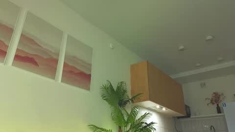 lili__roze_ online show from September 23, 5:38 am