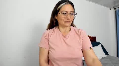 Snapshot of lilia344965 chatting on October 9, 11:31 pm liliamilf online show from October 9, 11:31 pm