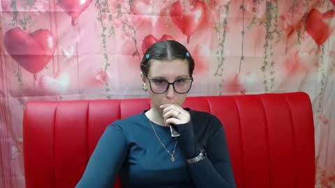 lilianashine online show from March 23, 6:19 am