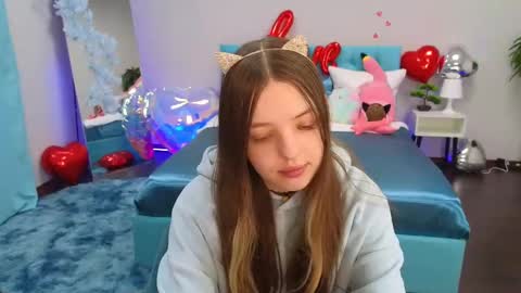Snapshot of lilibakery chatting on February 9, 11:04 pm Lili Bakery online show from February 9, 11:04 pm