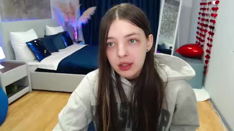 Snapshot of lilibakery chatting on February 24, 11:41 pm Lili Bakery online show from February 24, 11:41 pm