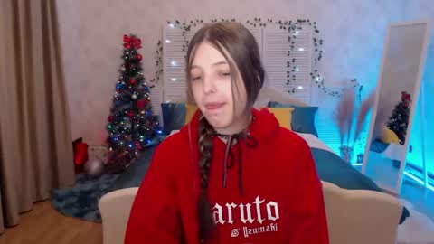 Snapshot of lilibakery chatting on December 23, 11:17 pm Lili Bakery online show from December 23, 11:17 pm