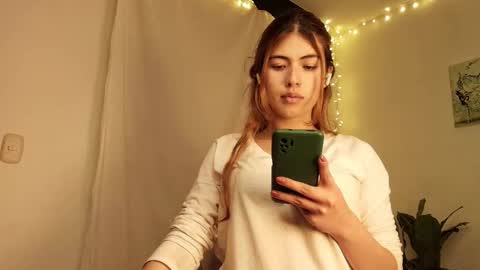 your love online show from February 4, 9:56 am