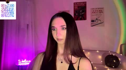 Lina online show from March 15, 10:45 pm