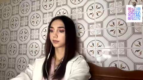 Lina online show from November 23, 10:44 pm