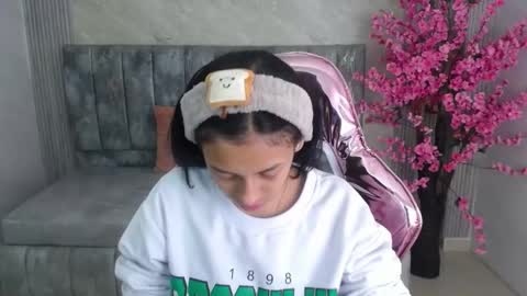 Lilith  online show from January 17, 12:52 pm