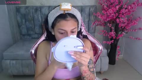 Lilith  online show from January 30, 12:48 pm