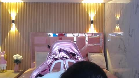 Lilith  online show from February 24, 12:57 pm