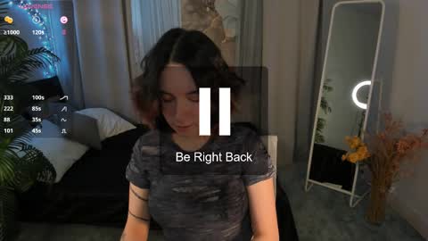 Snapshot of lilithlunna chatting on February 25, 4:35 pm Lilith online show from February 25, 4:35 pm