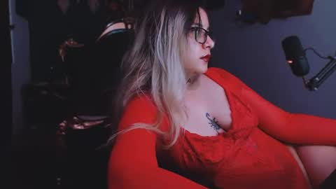 Snapshot of lilithmystic01 chatting on February 22, 12:51 pm lilithmystic01 online show from February 22, 12:51 pm