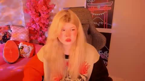 Snapshot of lilithnelson chatting on October 11, 6:32 pm LilithNelson online show from October 11, 6:32 pm