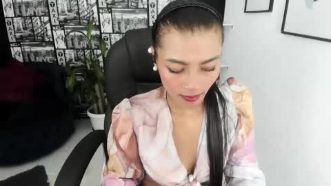 Snapshot of lilithsabeth chatting on January 15, 1:12 am lilithsabeth online show from January 15, 1:12 am