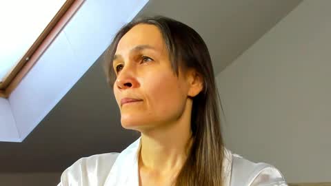 lillian_white1 online show from February 1, 7:26 am