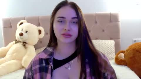 Snapshot of lilliana_moon chatting on October 1, 7:24 am lilliana_moon online show from October 1, 7:24 am