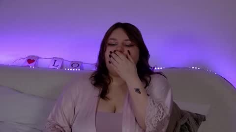 LillianHaig online show from February 14, 5:30 am