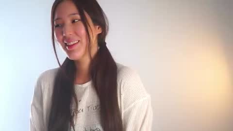 lillie_sun online show from June 14, 1:33 pm