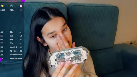 Celina Lillie online show from April 11, 9:29 pm