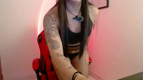 lillith_777 online show from November 22, 5:15 pm