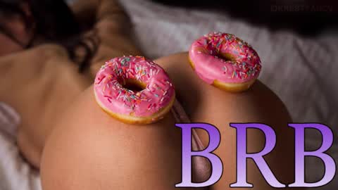 Lilly  online show from October 22, 10:37 pm