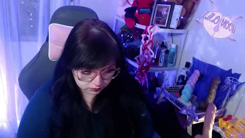 Lilo  online show from February 18, 3:21 am