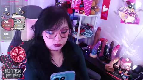 Lilo  online show from February 14, 1:51 am