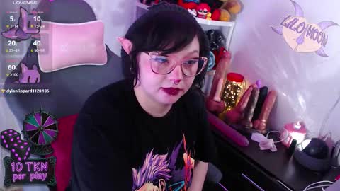 Lilo  online show from November 15, 3:35 pm