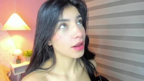  Lily  online show from June 5, 8:48 pm