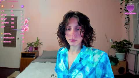 Snapshot of lily__love chatting on September 28, 2:11 pm LILY online show from September 28, 2:11 pm