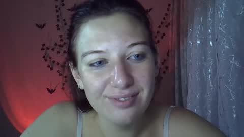 lily_ember online show from October 31, 10:36 pm