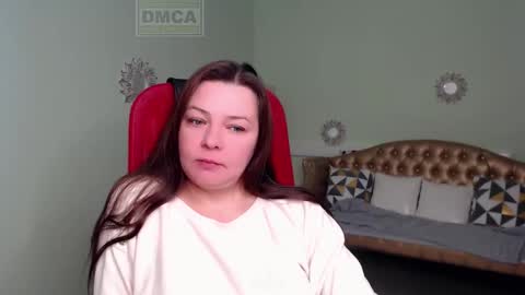 Lily online show from February 10, 7:58 am