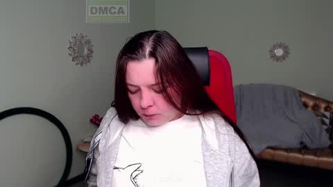 Lily online show from January 27, 6:41 am