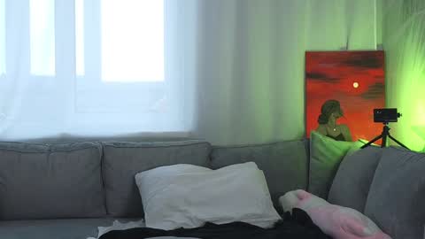 Snapshot of lily_foster_ chatting on February 5, 11:02 am Lily online show from February 5, 11:02 am