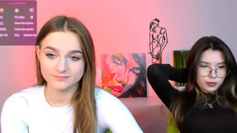 Snapshot of lily_morty chatting on October 5, 7:08 pm Lily online show from October 5, 7:08 pm
