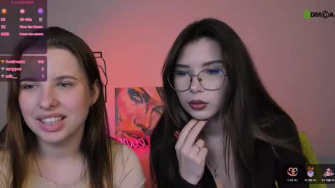 Snapshot of lily_morty chatting on October 16, 8:11 pm Lily online show from October 16, 8:11 pm