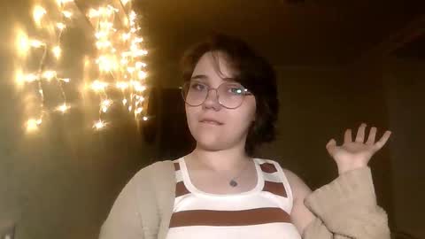 Lily online show from January 12, 6:02 pm