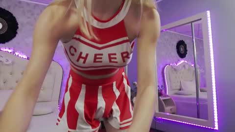      online show from September 15, 4:10 am