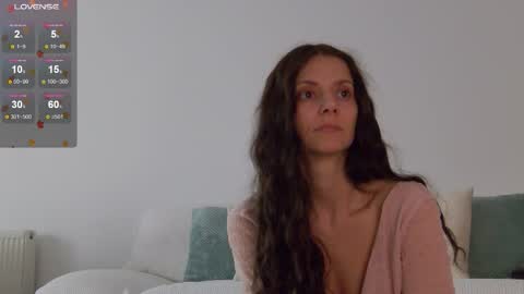 Lily online show from October 26, 12:00 pm