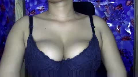 limaakter246618 online show from March 19, 8:24 pm