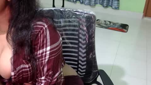 limaakter246618 online show from February 20, 5:30 pm