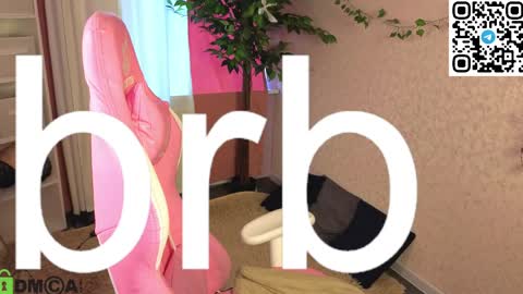 LINA online show from April 14, 4:12 am