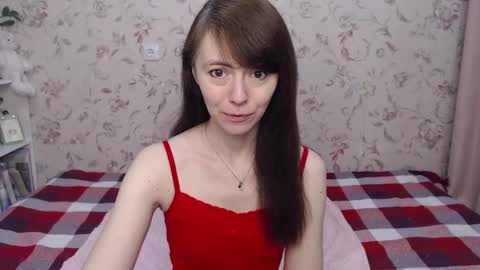 Lina Rouge online show from February 4, 10:00 am