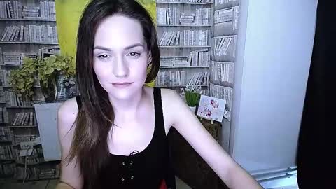 Lina online show from November 23, 8:38 am