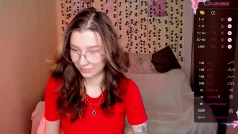 Lina online show from November 30, 8:29 am