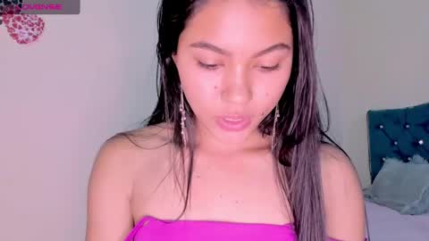 Snapshot of linda_alana chatting on January 15, 10:02 pm Alana online show from January 15, 10:02 pm