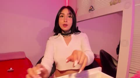 Snapshot of linda_milleer_ chatting on October 5, 7:19 pm Lindaa maria online show from October 5, 7:19 pm