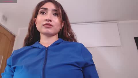 Maria Paula online show from January 10, 12:32 pm