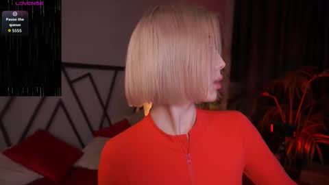 your Linda is back online show from December 14, 4:29 am