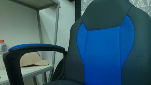  Lindsey  online show from September 28, 2:22 pm