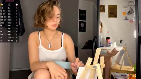 Kate online show from December 1, 3:04 pm